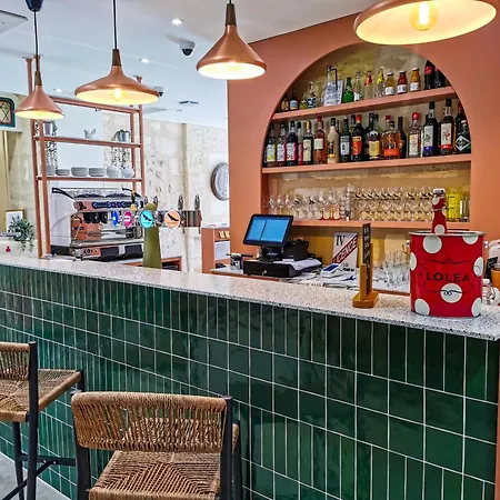 Hostel Bloom Bar&garden Bordeaux