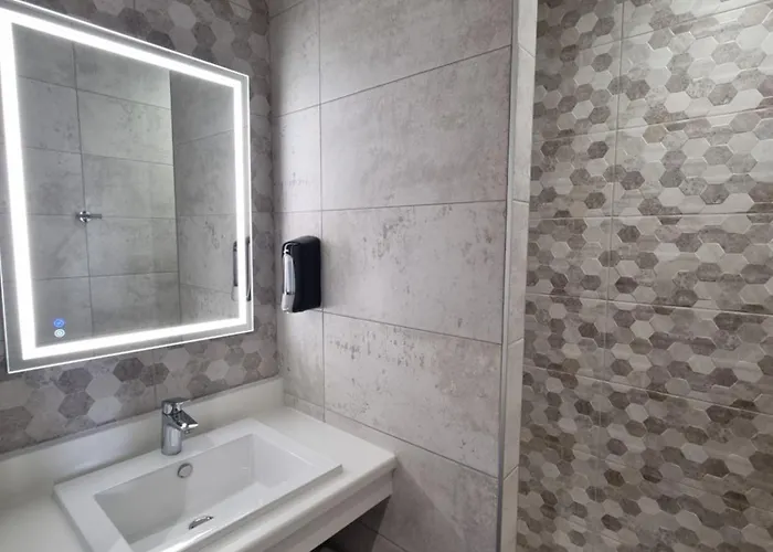 Bloom Bar & Garden Bordeaux