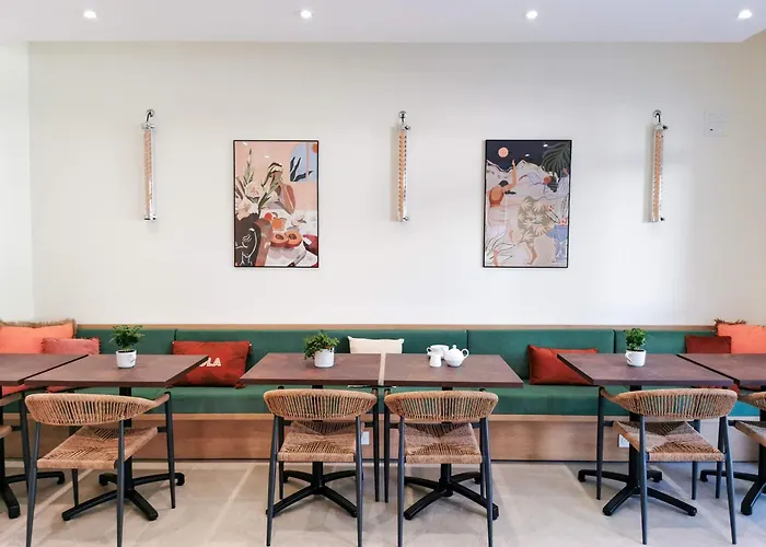 Bloom Bar & Garden 보르도