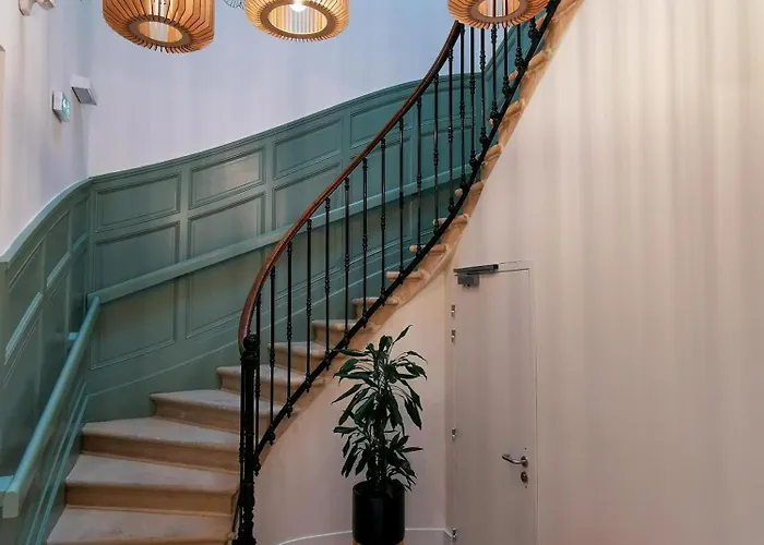 Bloom Bar & Garden 호스텔 보르도