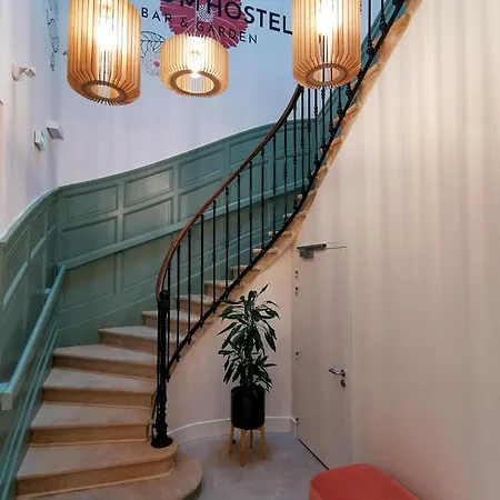 Bloom Bar&garden Hostel Bordeaux