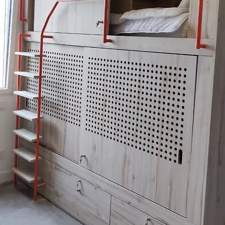 Hostel Bloom Bar&garden Bordeaux